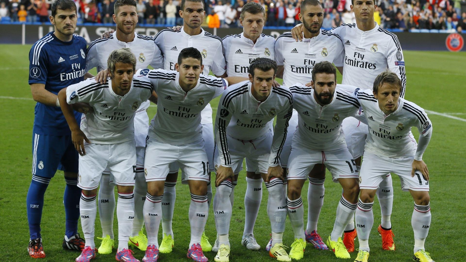 福特的突破能力让全黑队进攻充满变化与活力,福特多少钱黑色